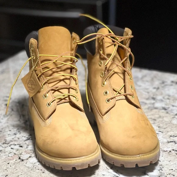 TIMBERLAND BOOTS - Picture 3 of 10